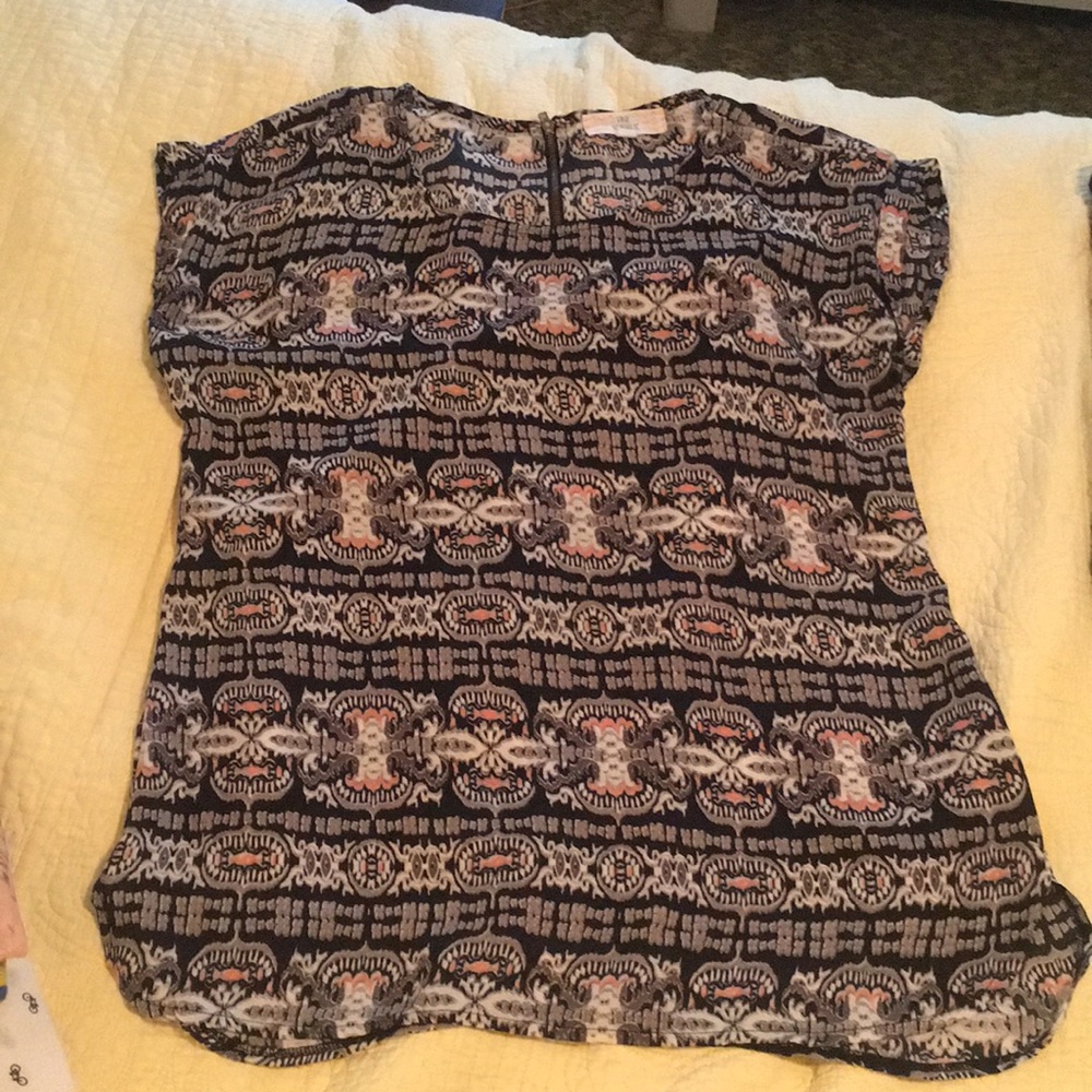 Pattern top